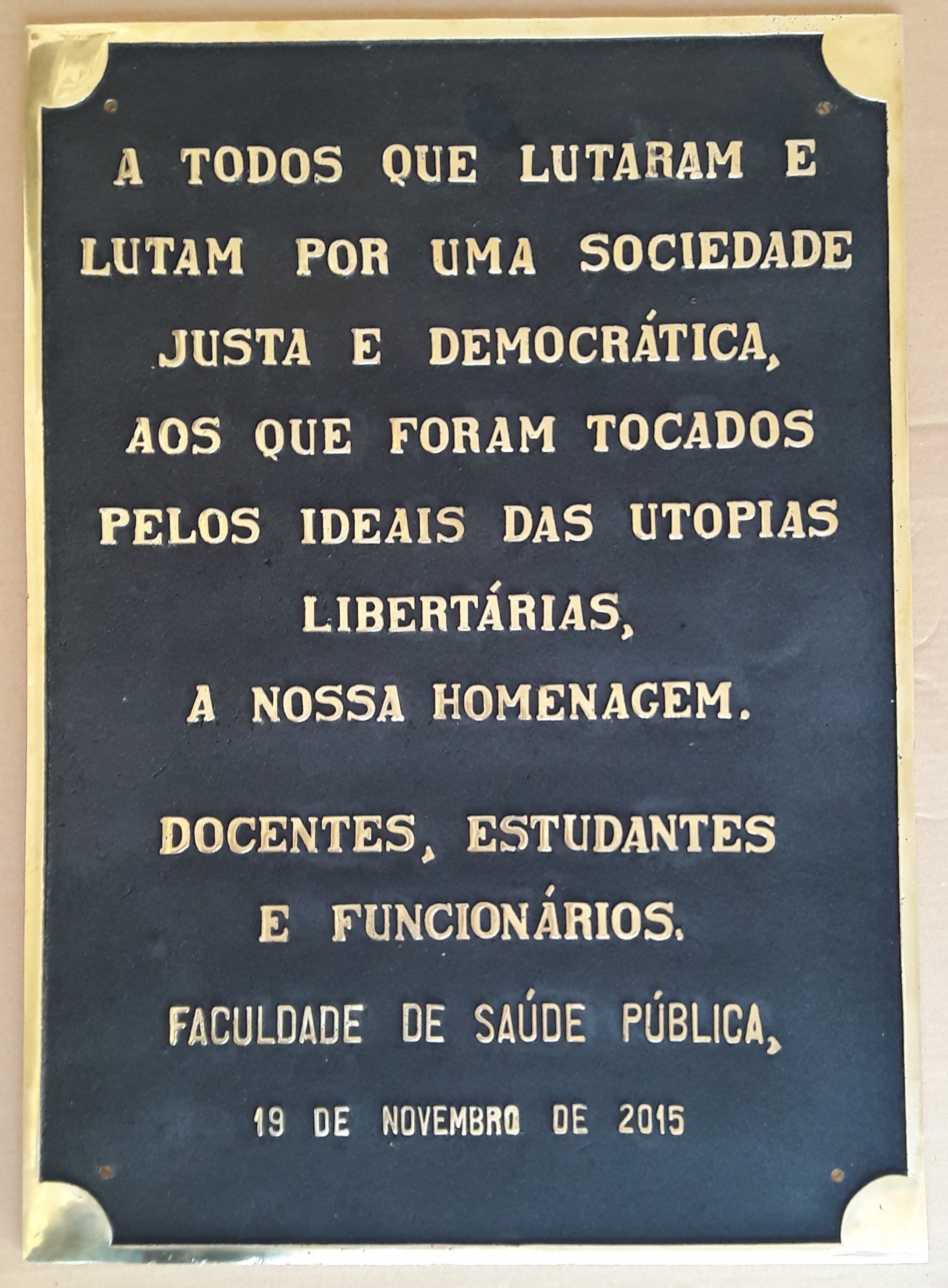 Placa de Bronze Fundido