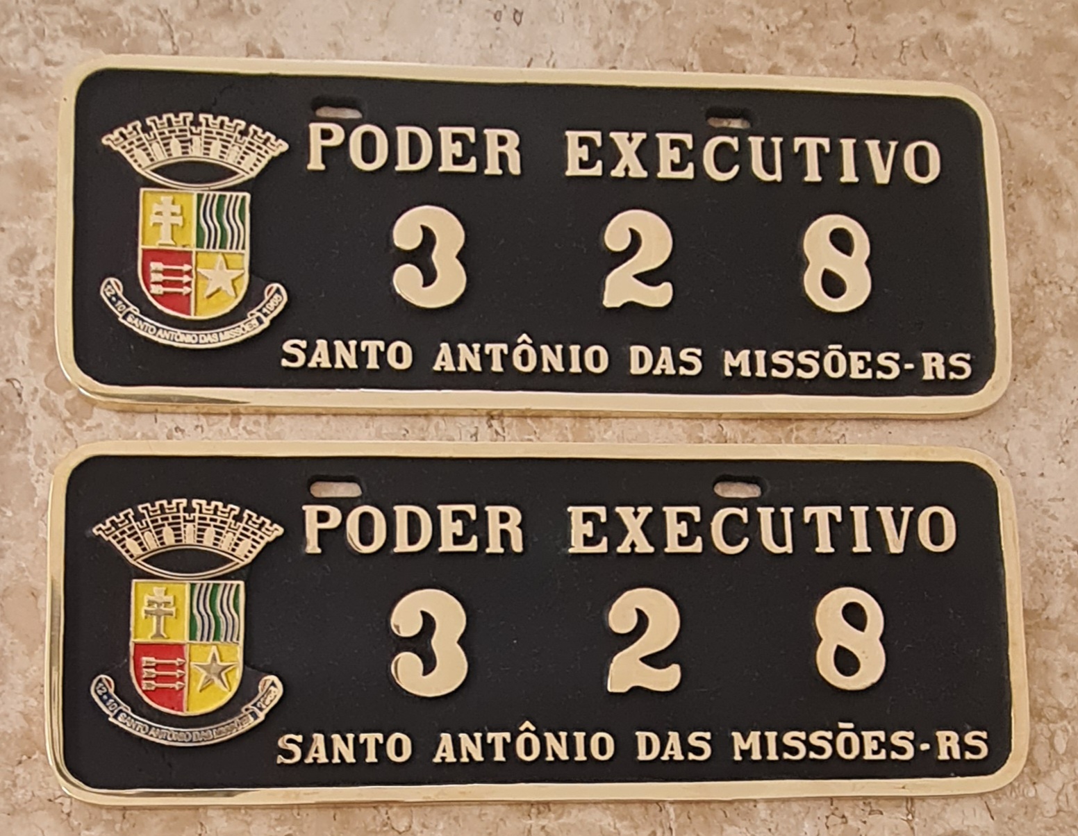 Placa de Carro em Bronze Fundido