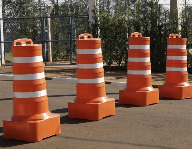 Canalizador de Tr�fego Super Cone Barril