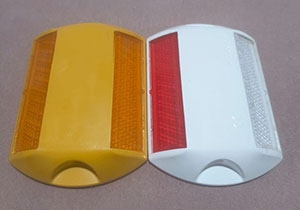 Tachas de Resina
